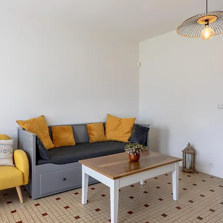 Au Milieu Des Vignes Chateauthebaud