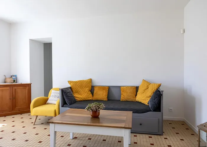 Au Milieu Des Vignes Casa de Campo *